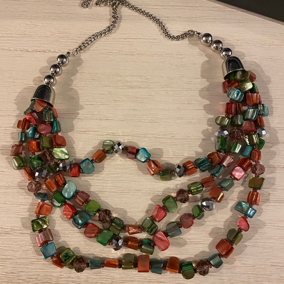 Multi color necklace **new** - Picture 1 of 3